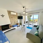 Villa Lily *