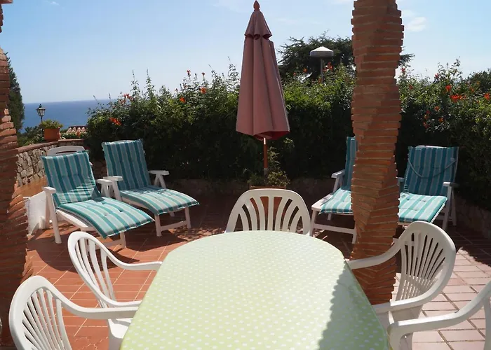 Lily * יורט דה מאר