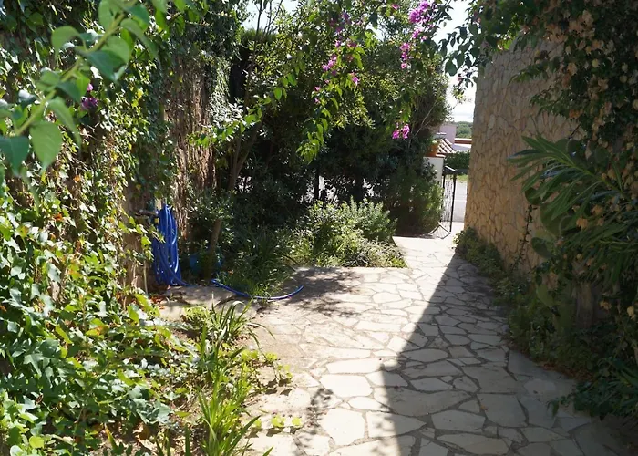 וילה Lily יורט דה מאר